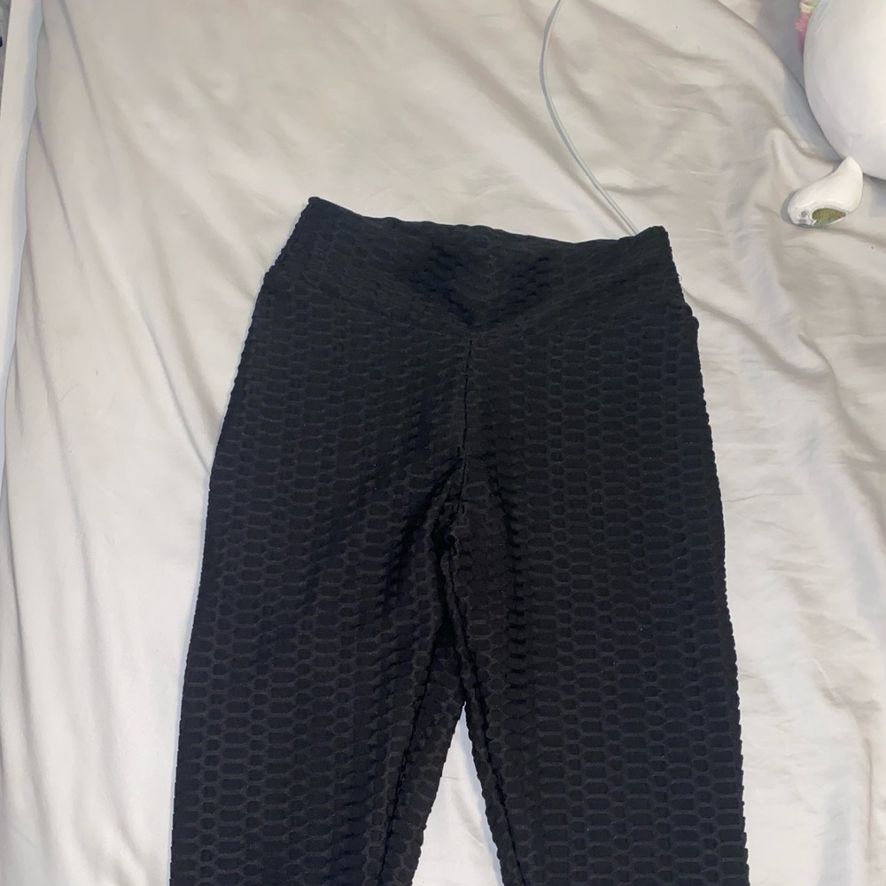 amazon workout leggings (tiktok)